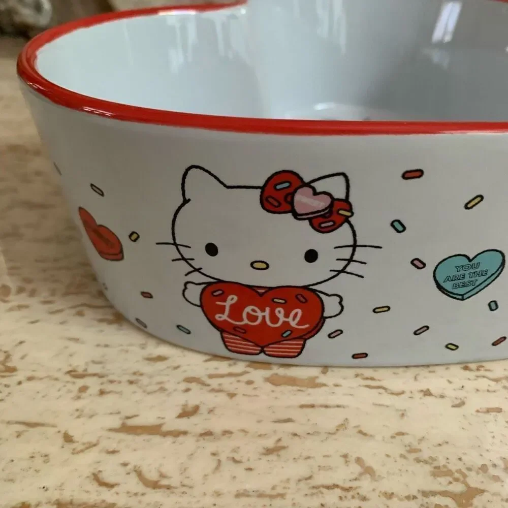 Hello Kitty Valentines heart shaped Baking dish